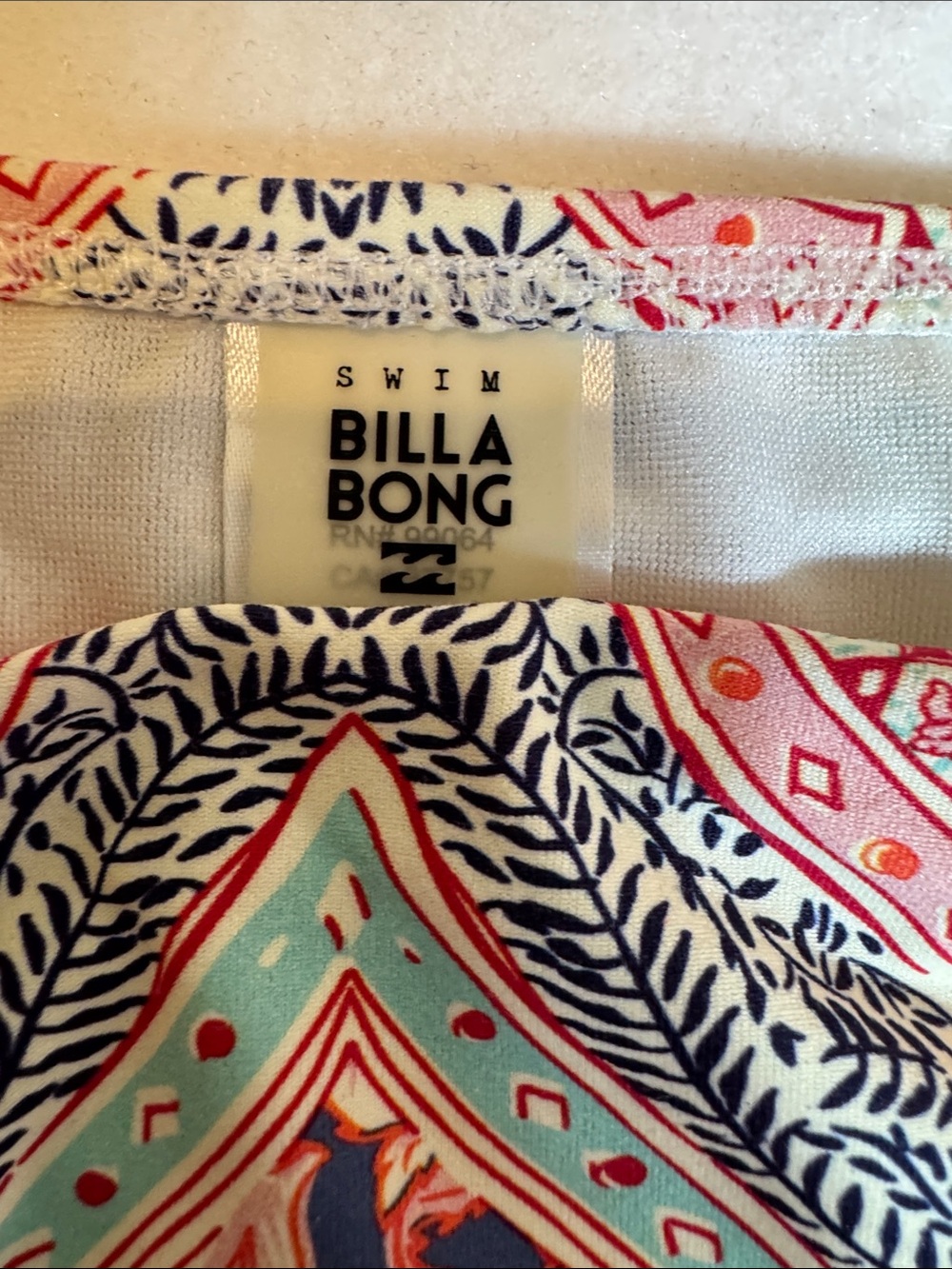 BILLABONG Unique Paisley Boho Bikini Set with Triangle Tie Top Size M EUC - Picture 2 of 10